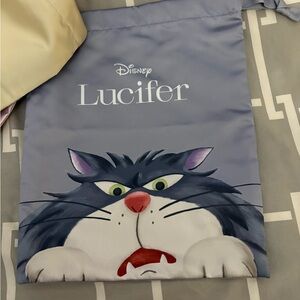 Disney White and Gray Product Tag